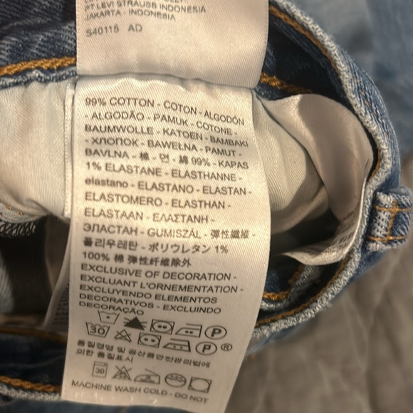 Levis jeans size 26 - Picture 4 of 6